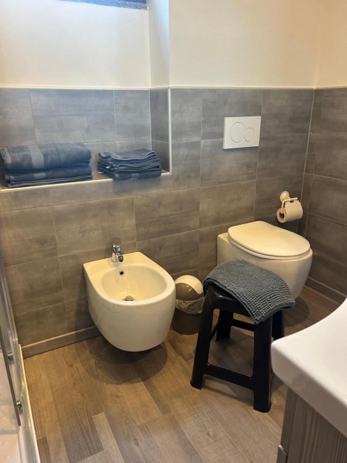 Casa Malva Appartamento Marisa Ed Appartamento Bouganville Cossogno Bagian luar foto
