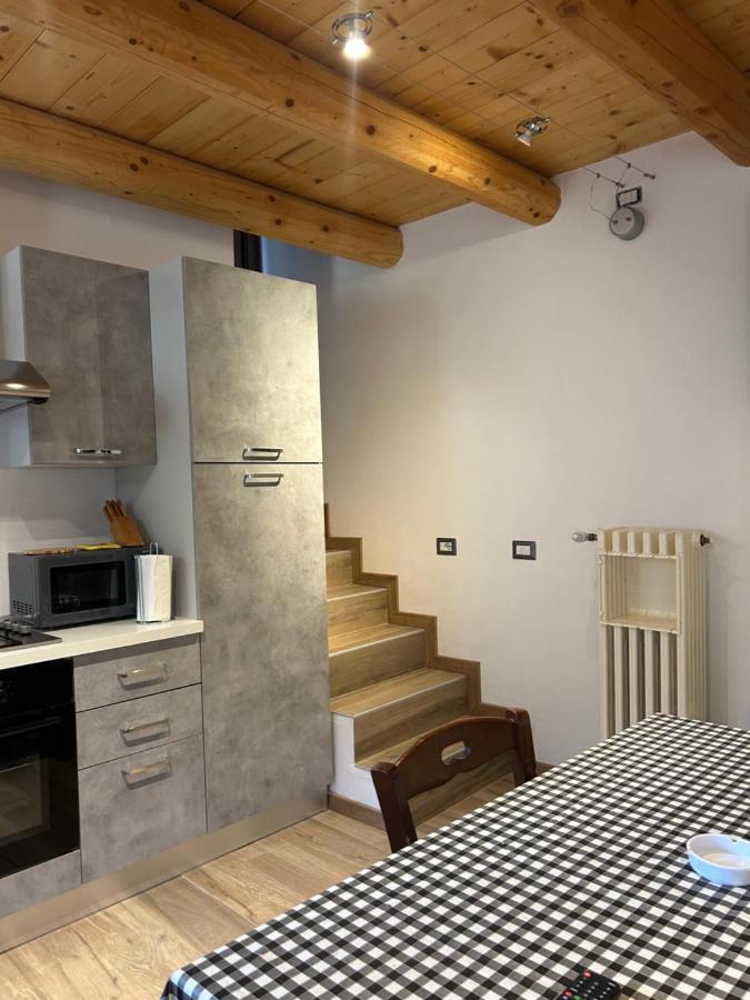 Casa Malva Appartamento Marisa Ed Appartamento Bouganville Cossogno Bagian luar foto